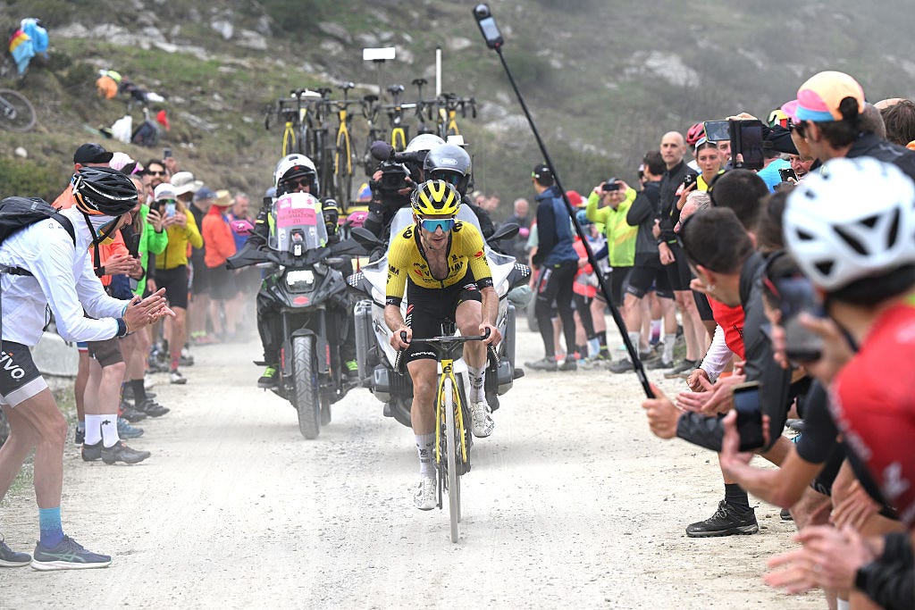 2025 Giro d&#039;Italia stage 20: Simon Yates on the rampage