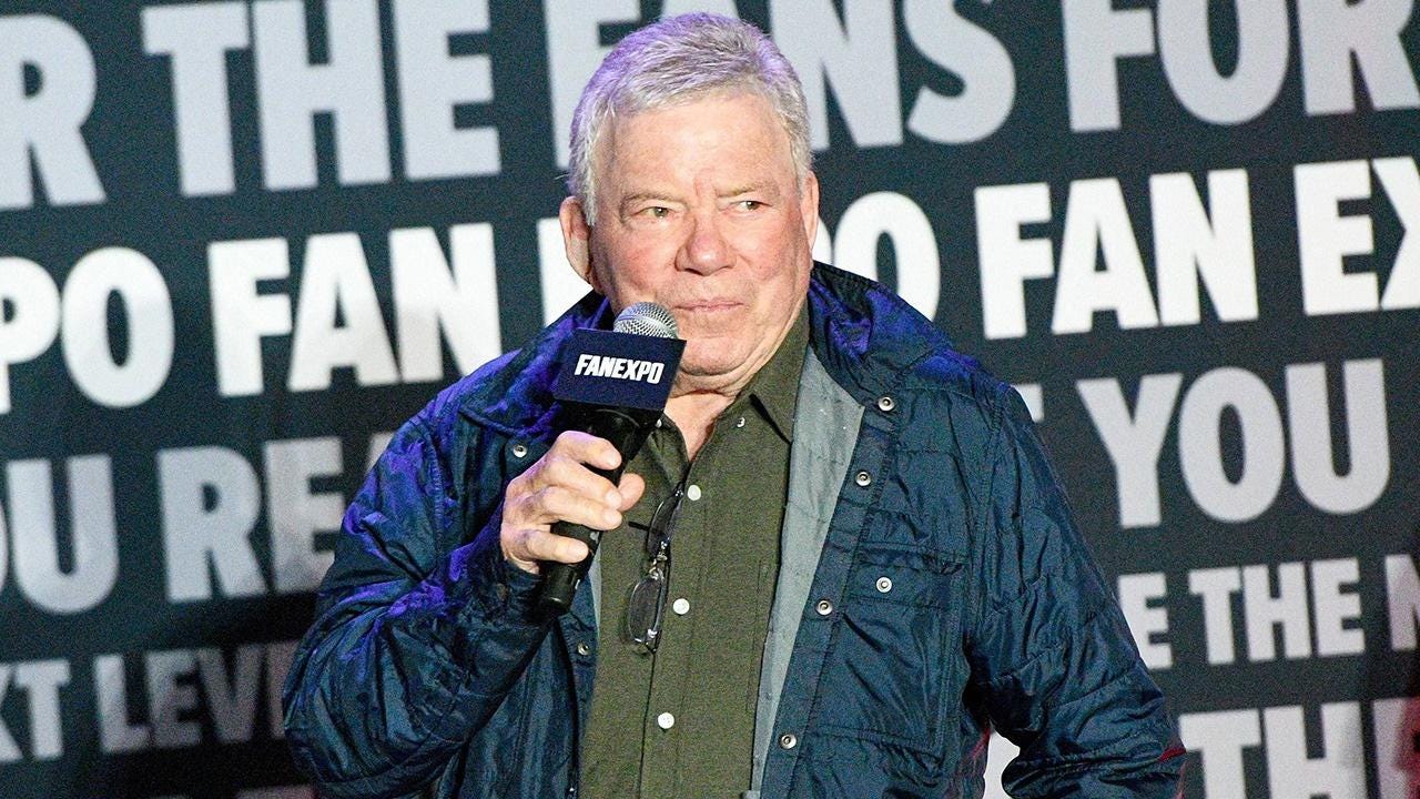 Shatner kept his daughter's spirits up during their battle. Shatner kept his daughter's spirits up during their battle.