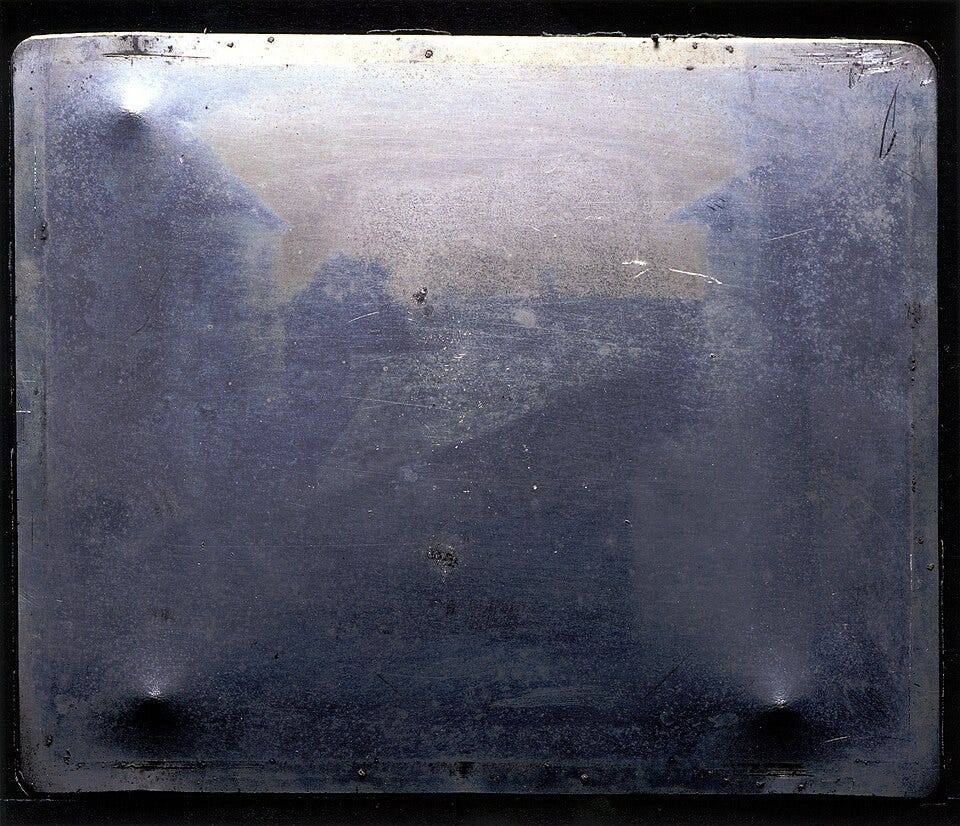 File:Point de vue du Gras by Niépce, 1826.jpg File:Point de vue du Gras by Niépce, 1826.jpg
