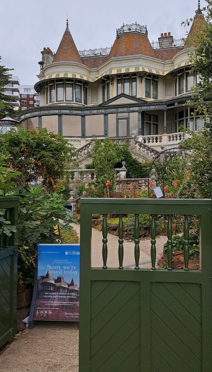 Russell Cotes gallery garden Russell Cotes gallery garden