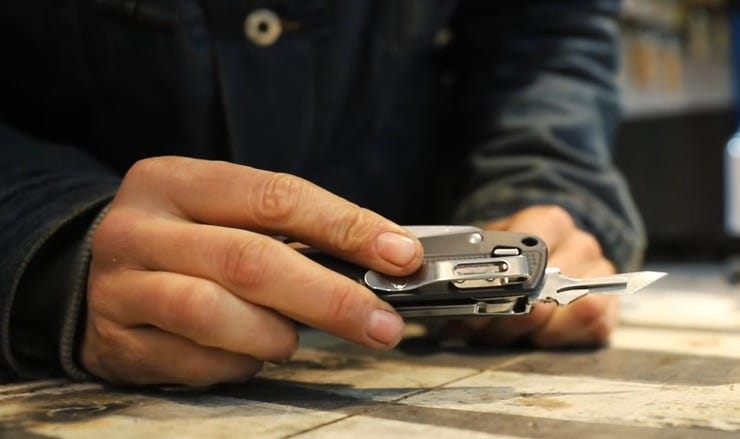 Frankenknife. It's ALIVE!