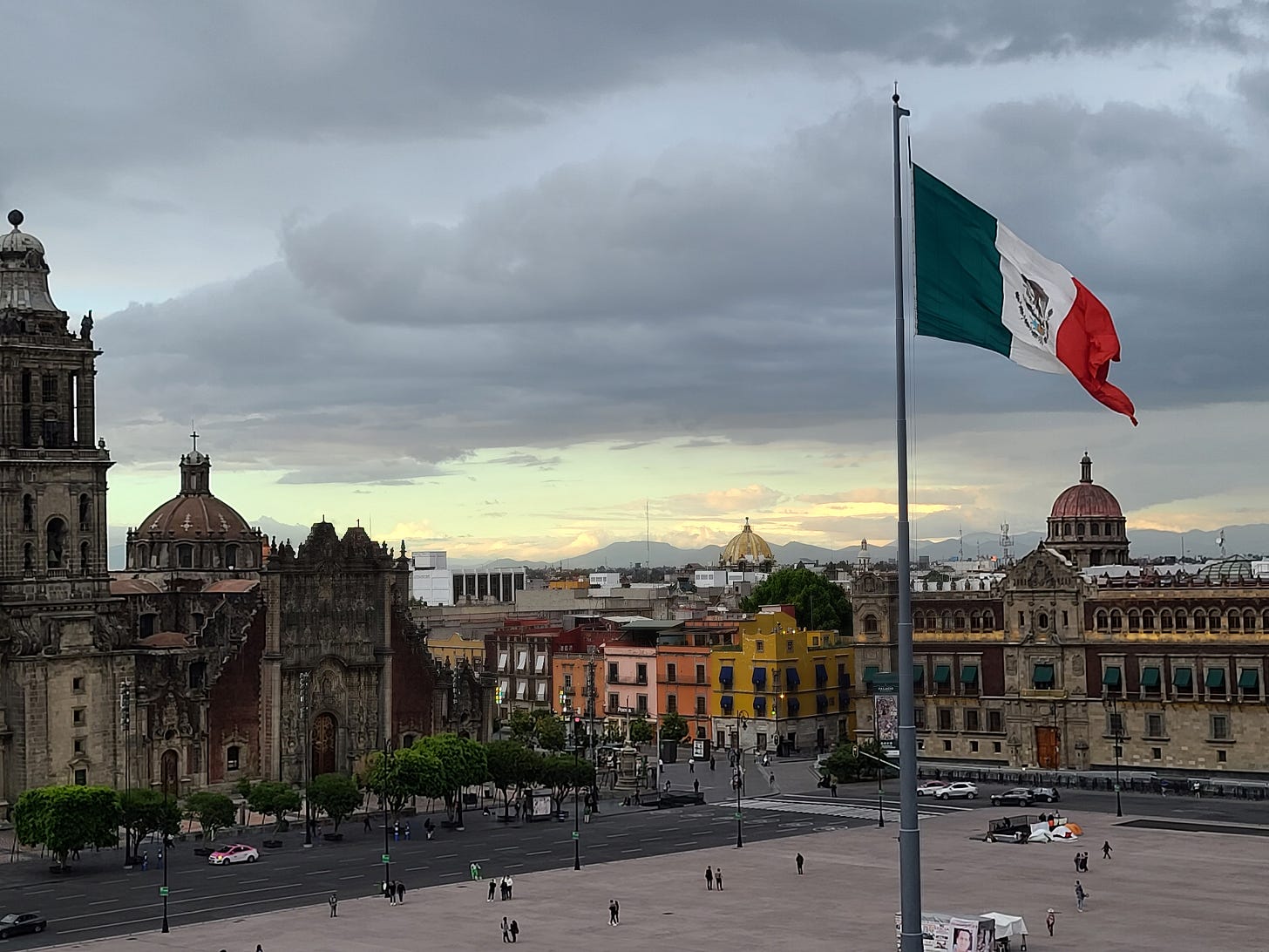 Mexican flag at sunset, Zocalo Mexican flag at sunset, Zocalo