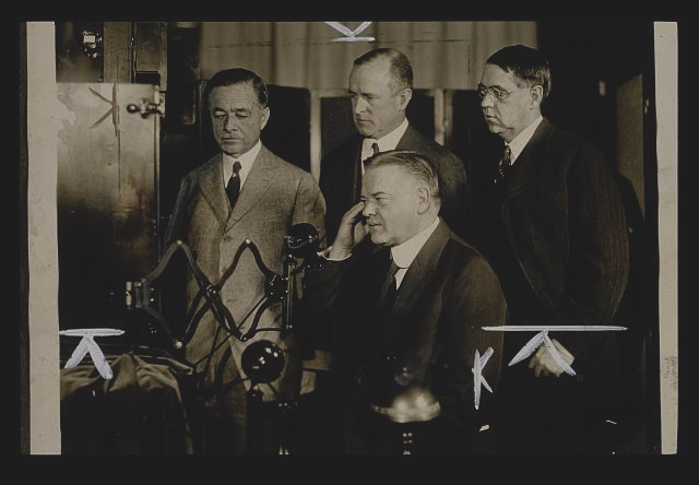 A Vision Transmitted: Television Makes Public Debut in Long-Distance Broadcast