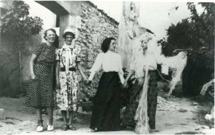 1939, St. Martin D'Ardeche, Leonora Carrington, Leonor Fini, and two  English friends, photographer unknown