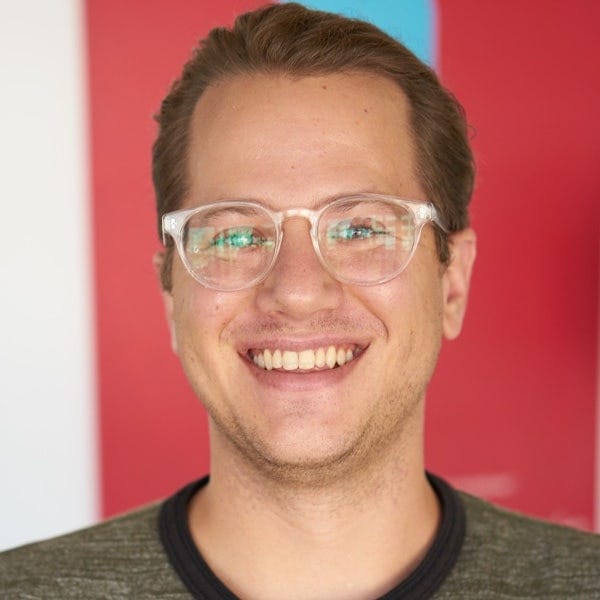 Award-winning screenwwriter Jason Hellerman wrote the screenplay for the 2016 indie hit "Shovel Buddies" and held a human VS AI screenwriting contest.