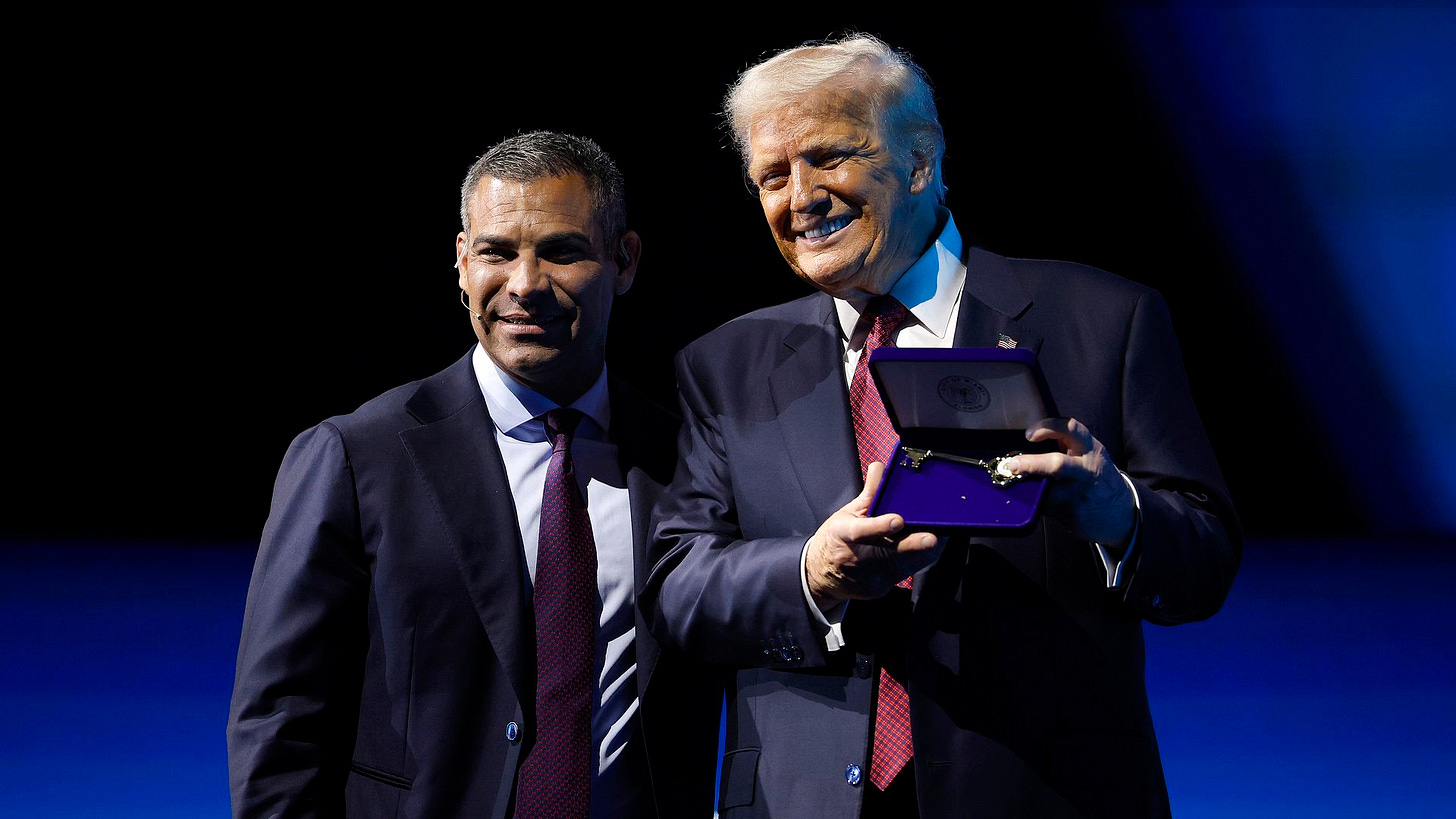 City of Miami Mayor Suarez and President Trump. City of Miami Mayor Suarez and President Trump.