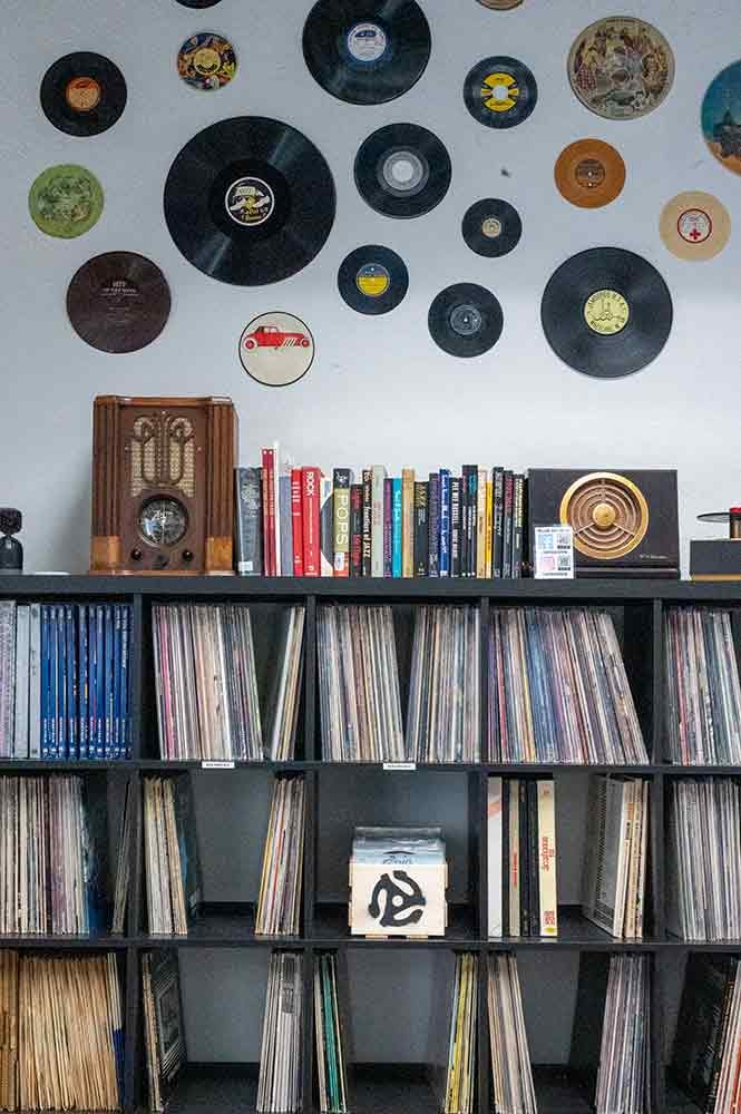 Antique 78 RPM Record Shop, on the ground floor of Big Blue