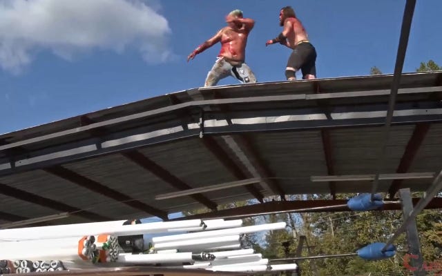 [Screenshot: Martinez and Rhor on the roof]