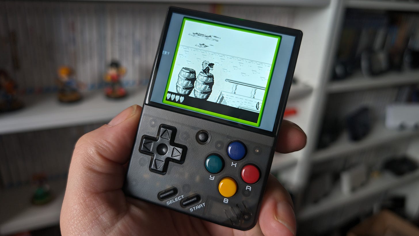 Miyoo Mini v2 the best handheld? - Tech With Quinn