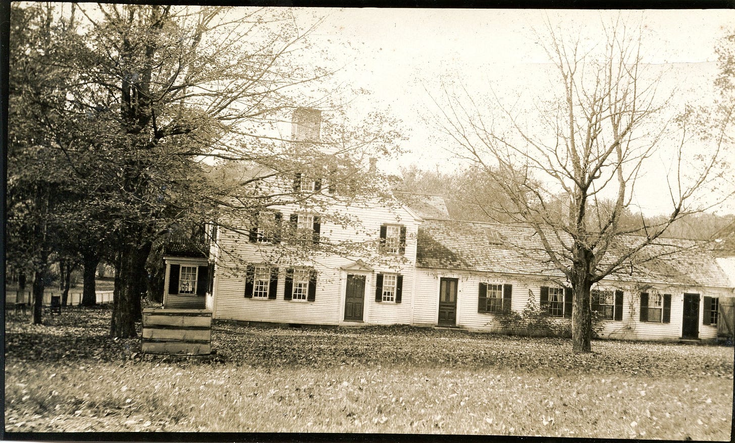 Fannie Barr