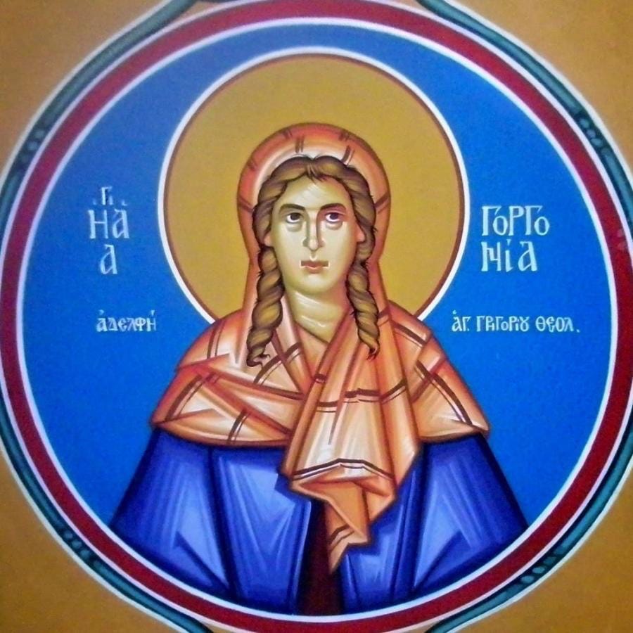 St. Gorgonia | Axia Women