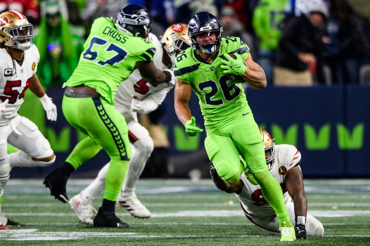 Zach Charbonnet fantasy advice: Start or sit the Seahawks RB in Week 13  fantasy football leagues - DraftKings Network