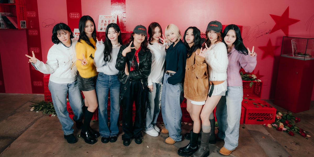 TWICE's Epic Week! - by Hope from 17 Carat K-Pop