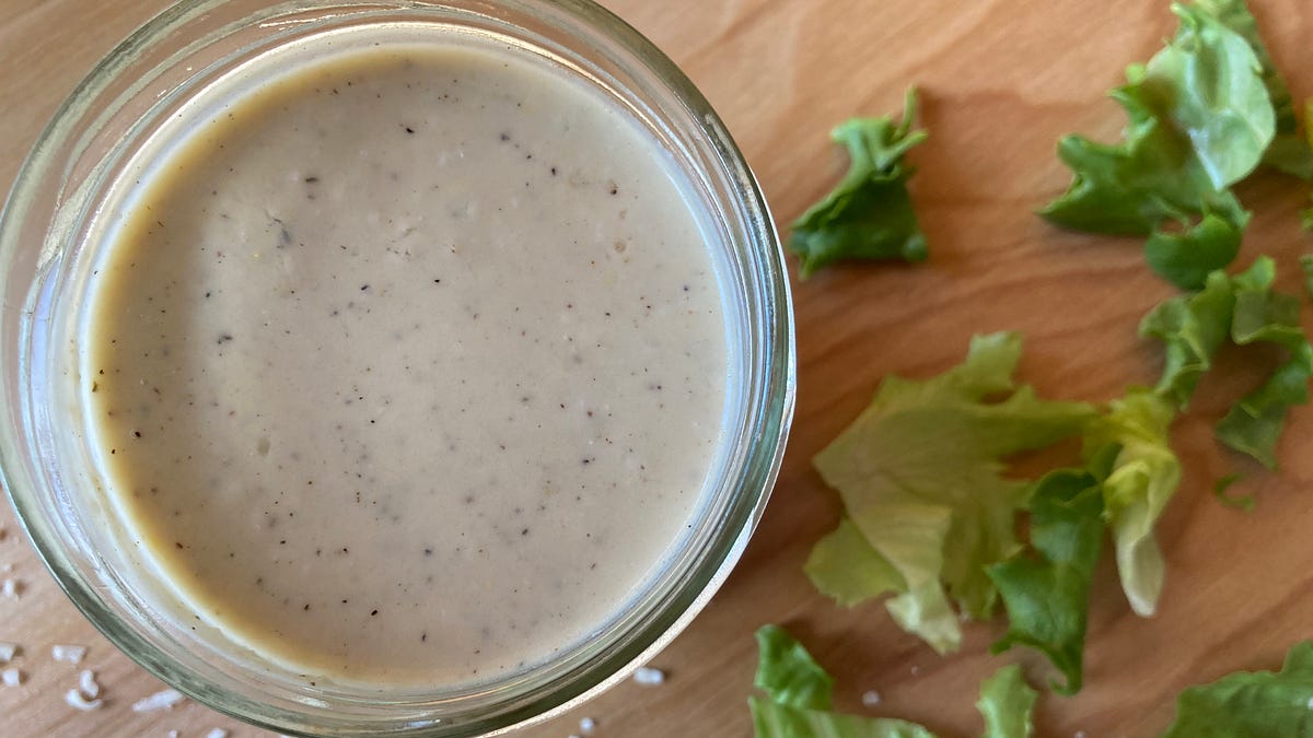can you eat caesar dressing while pregnant Is It Safe To Salad During Pregnancy? What you can and can't