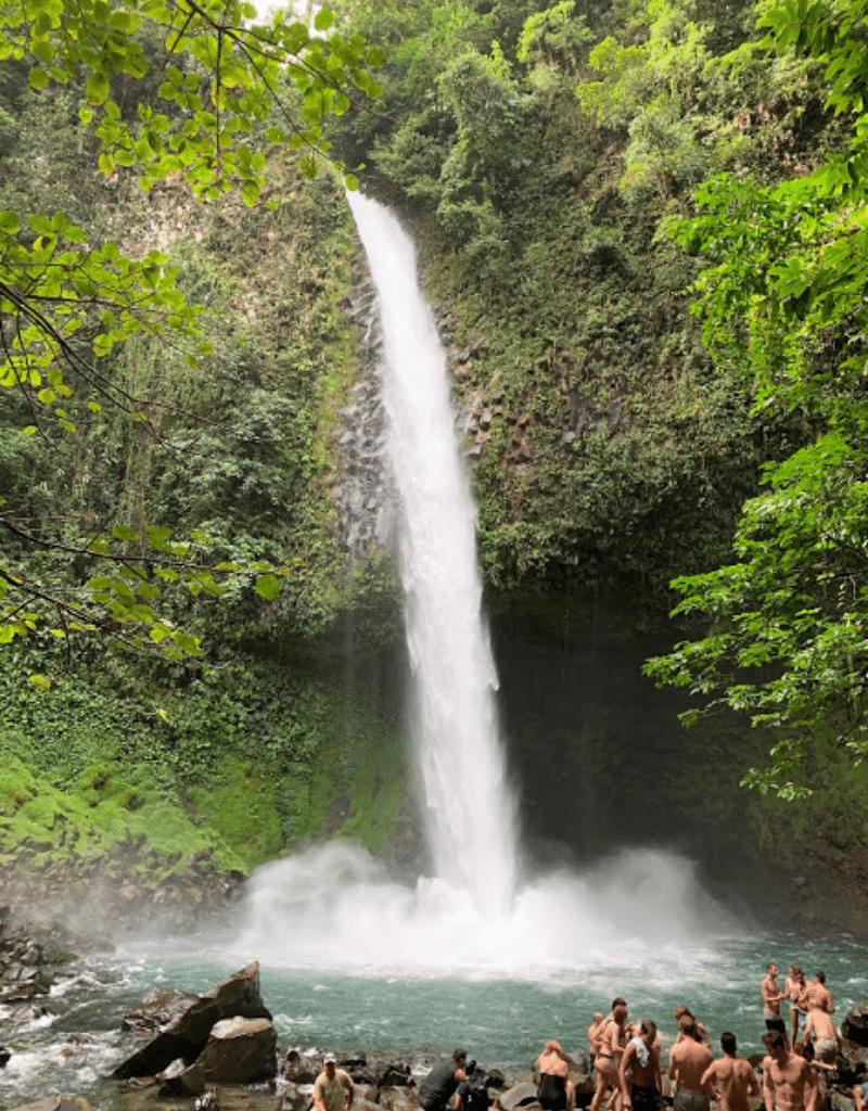 La Fortuna waterfall, Costa Rica | Broke Girl Abroad
