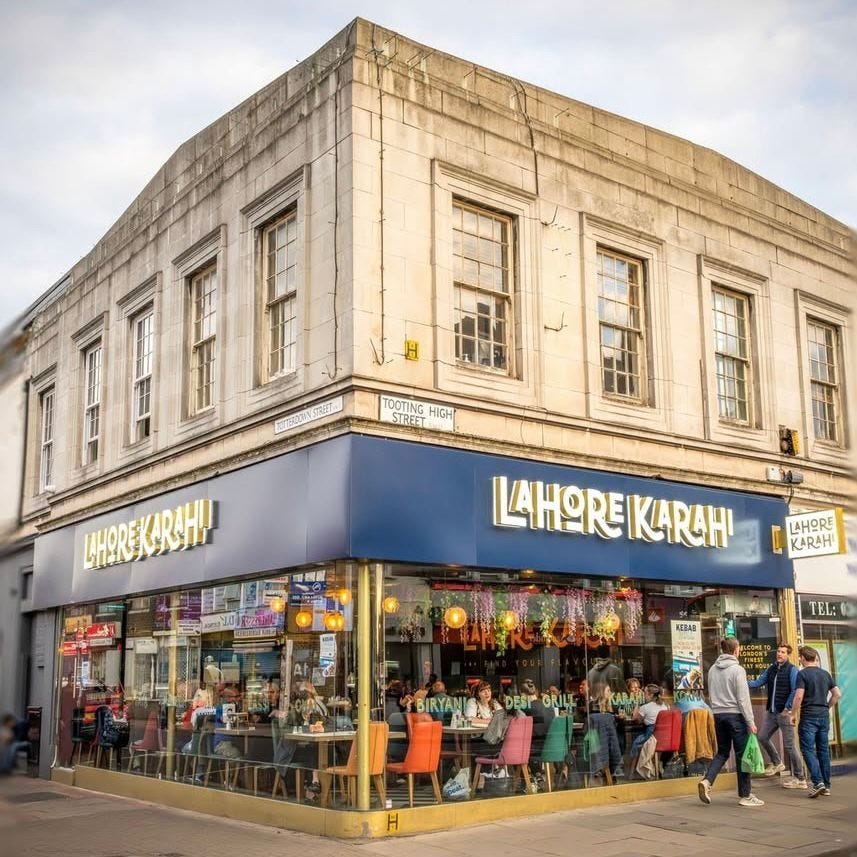 May be an image of text that says "IEE TOOTING STREFT HIGH LHREKARAHI! 版 れ LAHORE KARAH 4HOREKARCHI ΚΡH TEL: TBIRYANIG BIRYANI DESI 애나 หนนท"