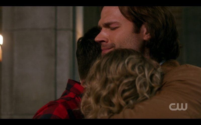 supernatural sam hugs dean and mary supernatural sam hugs dean and mary