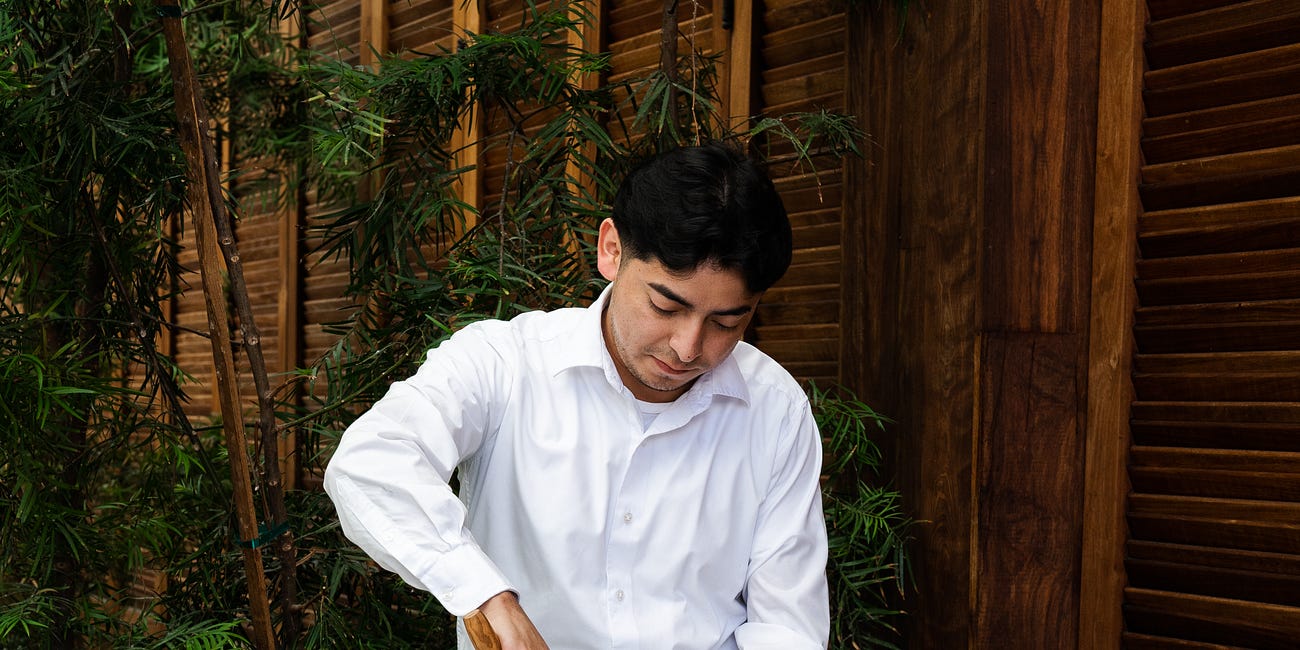 Tableside Dishes Are Back—and Better Than Ever