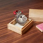 Random objects: the Petal camera