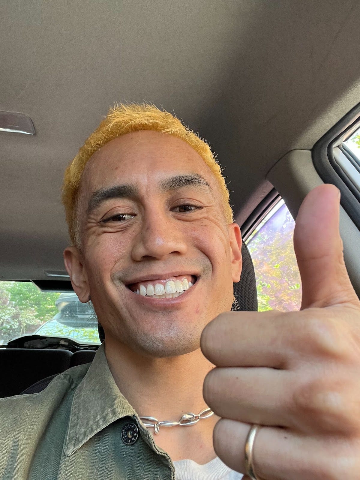 Chris Gayomali thumbs-up selfie Chris Gayomali thumbs-up selfie