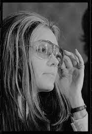 Gloria Steinem at news conference, Women's Action Alliance] - LOC's Public  Domain Archive Public Domain Search