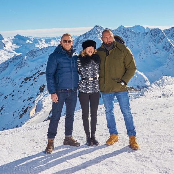 Daniel Craig Back To James Bond Duty As SPECTRE Filming Begins Again Daniel Craig Back To James Bond Duty As SPECTRE Filming Begins Again
