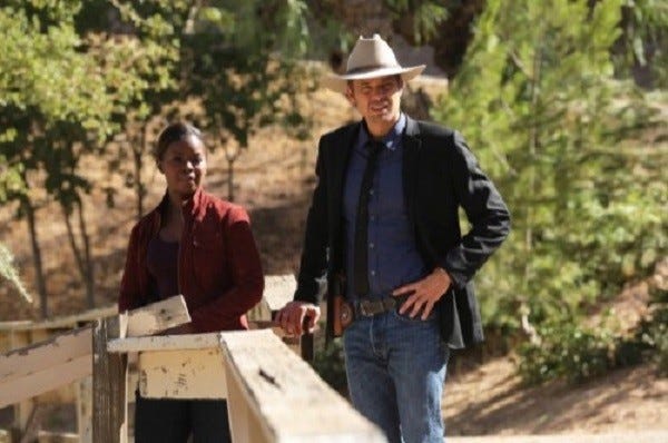 justified season 6 ep 3 black woman with timothy olyphant justified season 6 ep 3 black woman with timothy olyphant