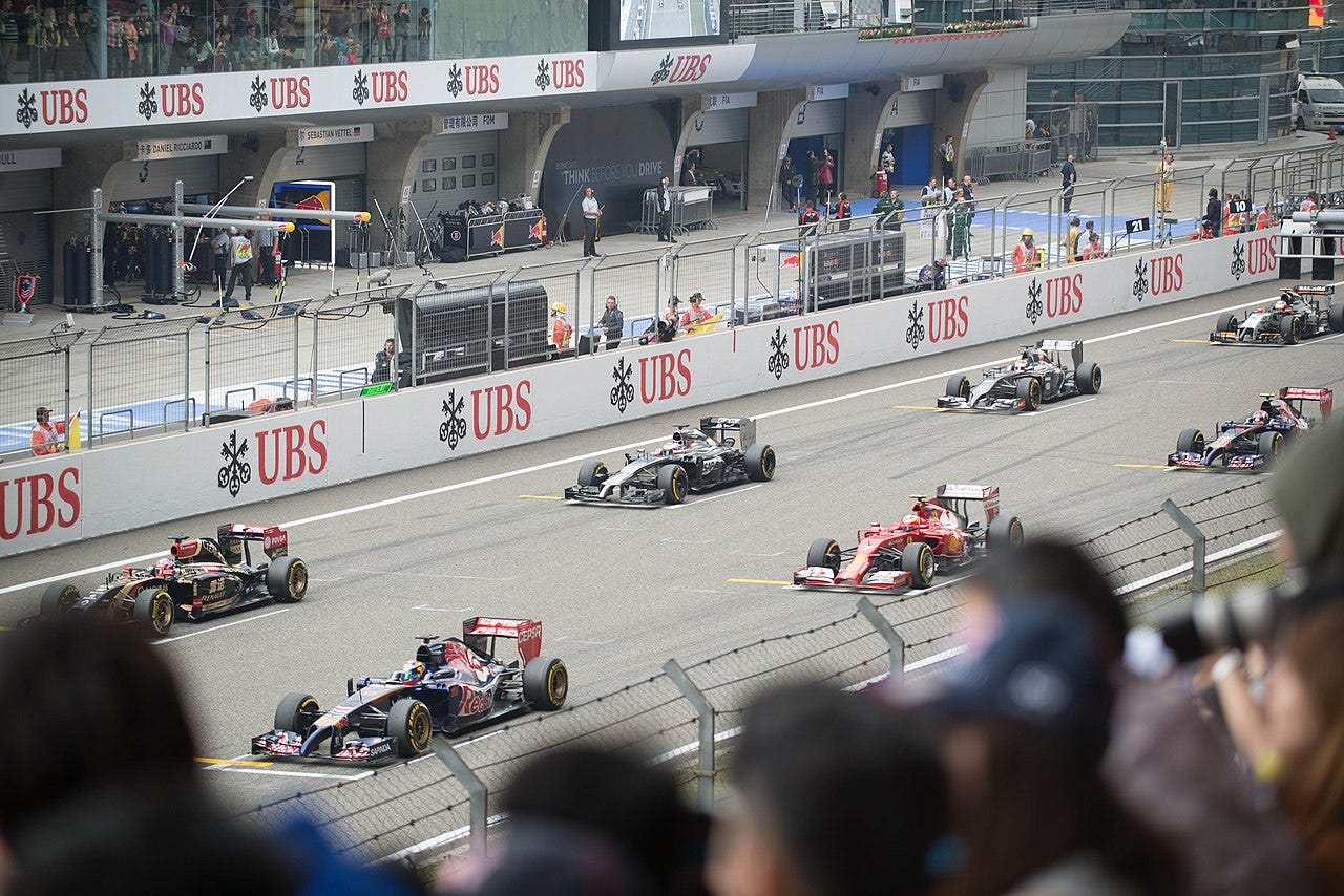 Start of the Chinese Grand Prix at Shanghai