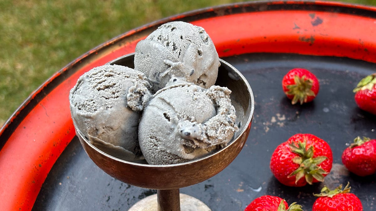 Black Sesame Ice Cream - David Lebovitz Newsletter