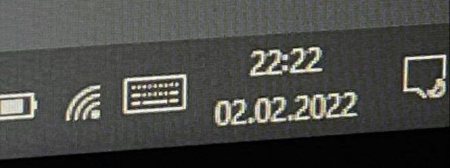 This may contain: an image of a computer screen showing the time and date for it to be taken