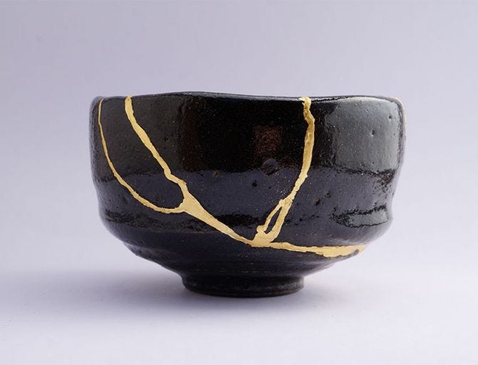 Kintsugi : l'art japonais qui sublime nos objets cassés avec de l'or - ELLE.be Kintsugi : l'art japonais qui sublime nos objets cassés avec de l'or - ELLE.be