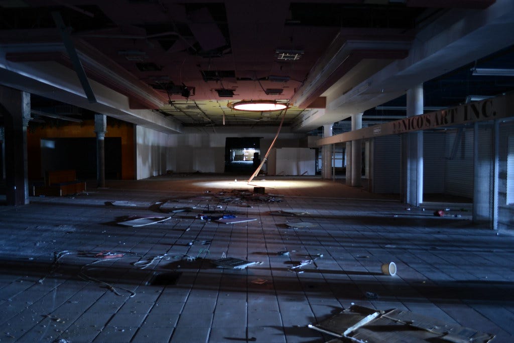 Abandoned Mall | A picture of inside a Abandoned Mall in Flo… | Brett Levin | Flickr Abandoned Mall | A picture of inside a Abandoned Mall in Flo… | Brett Levin | Flickr