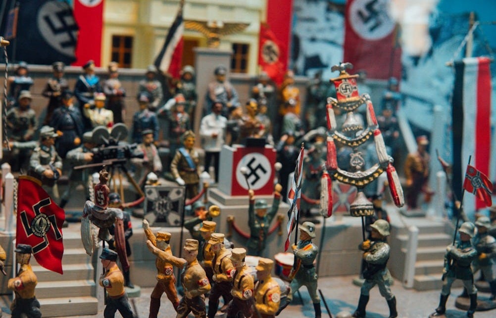 gold and black robot toys gold and black robot toys