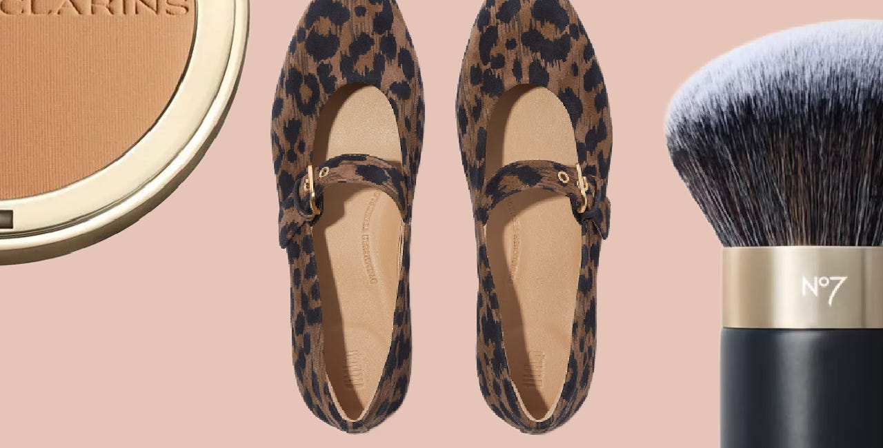 March Favourites: Light Weights, Comfy Flats and a Mortifying Reach-Around