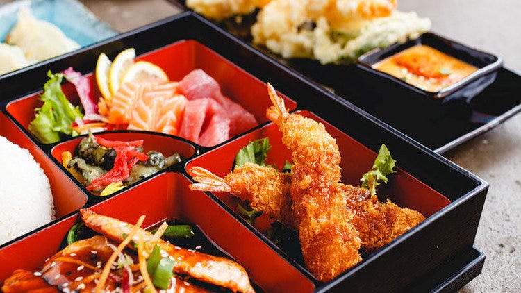 Novelty lunch - London’s best sushi boxes for beginners Novelty lunch - London’s best sushi boxes for beginners