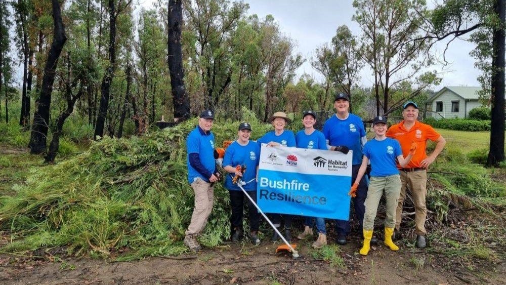 habitat for humanity volunteers