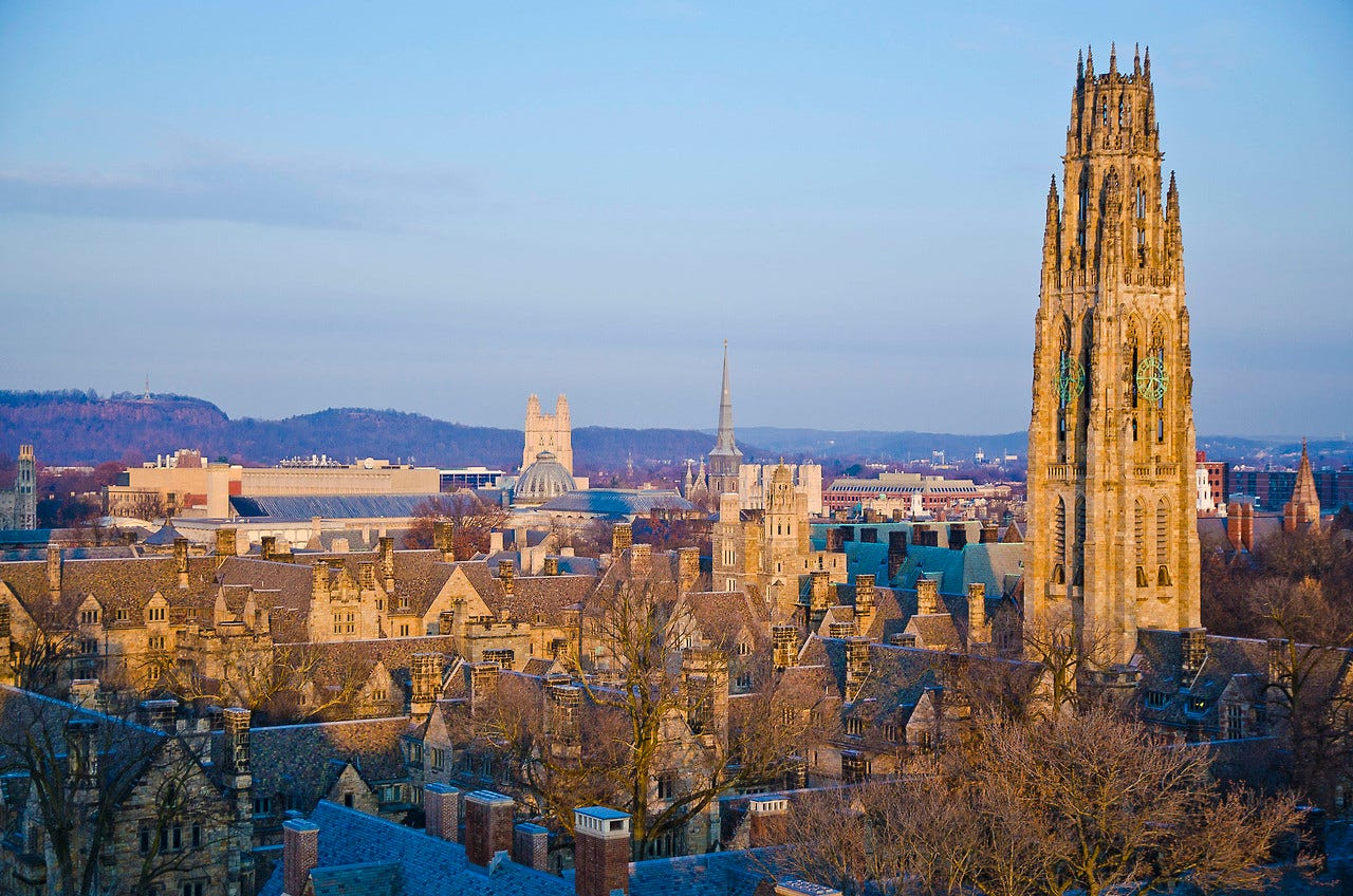 Yale's Harkness Tower in New Haven, Connecticut [1280x848] : r/CityPorn