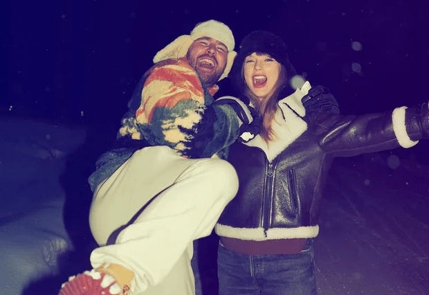 Travis Kelce shares new photos with Taylor Swift on instagram. :  r/popculturechat