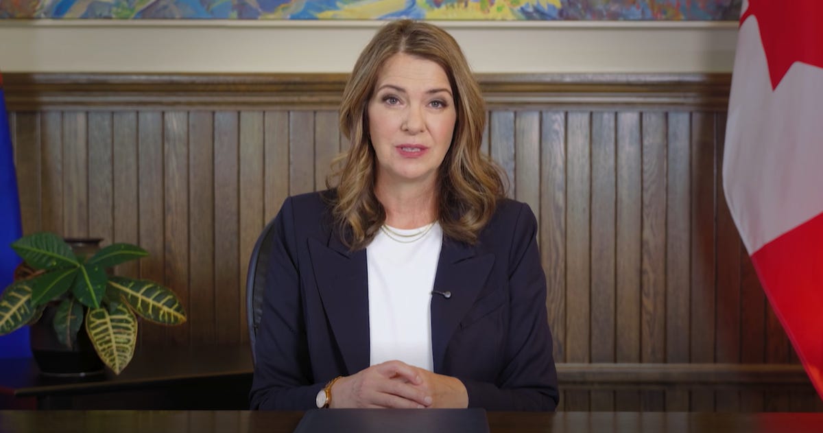 Danielle Smith announces October referendum on restricting immigration