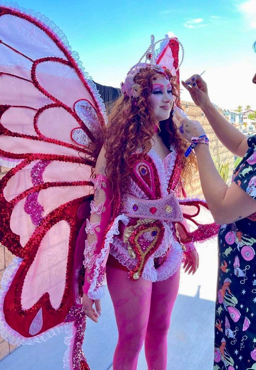 Coachella Week 2 Outfit 💕💕 : r/chappellroan