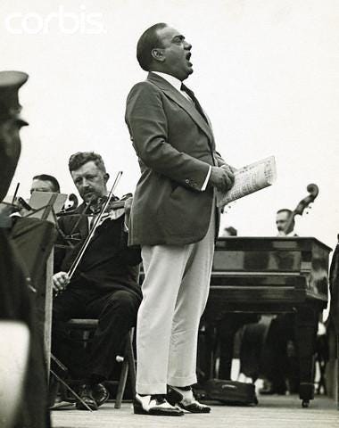 Enrico Caruso, a "real" singer Enrico Caruso, a "real" singer