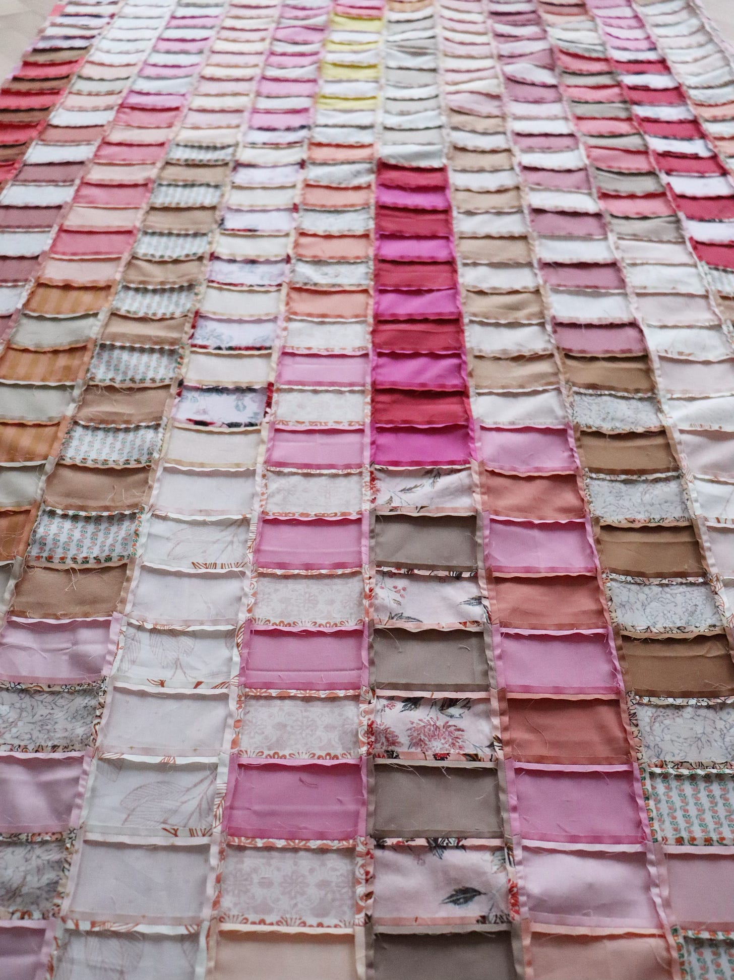 Quilt Using Coin Pattern Rosie coin quilt - by Rachel LaBour - stitched in color