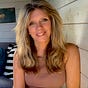Lori Wallace's avatar