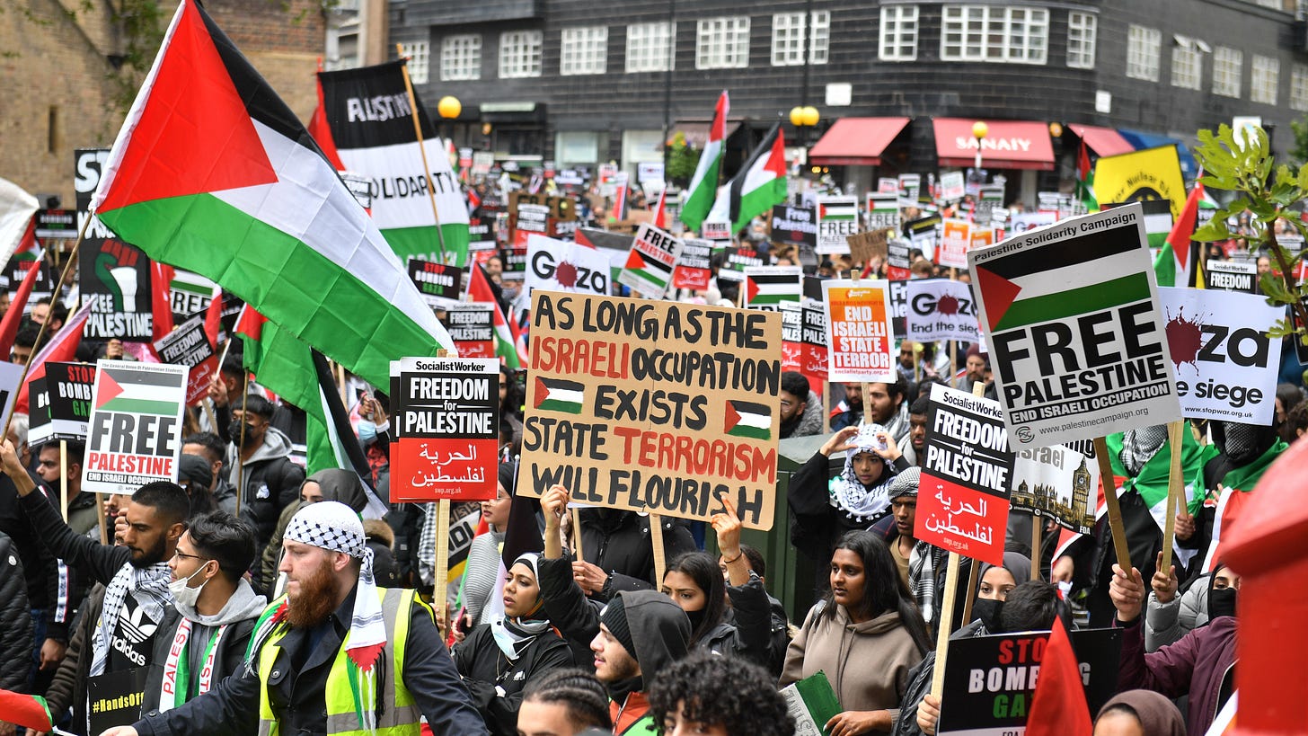 On the 73rd anniversary of the Nakbar, thousands marched to the "Israeli" embassy in London to show their solidarity with the people of Palestine.