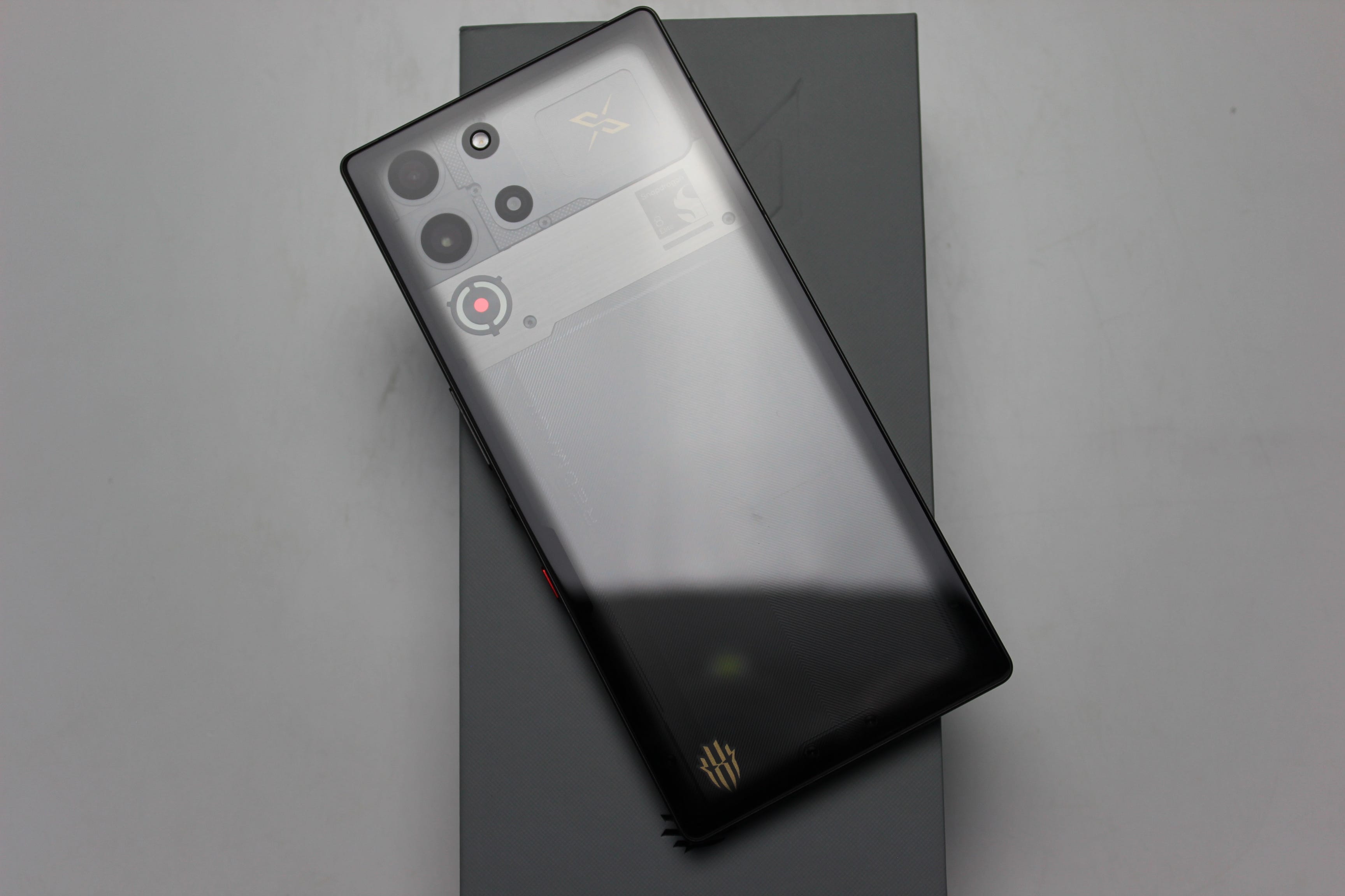 RedMagic 10S Pro Review: The ultimate gaming phone under $700