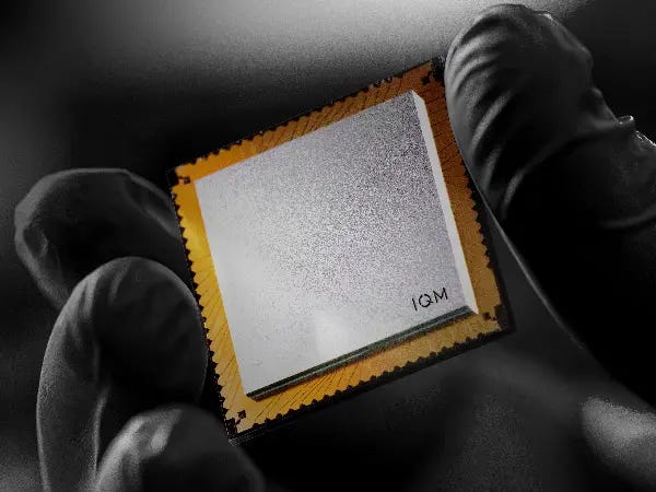 Quantum Zeitgeist Weekly Digest IQM Valued at $1.8B Ahead of Nasdaq & Helsinki Listings