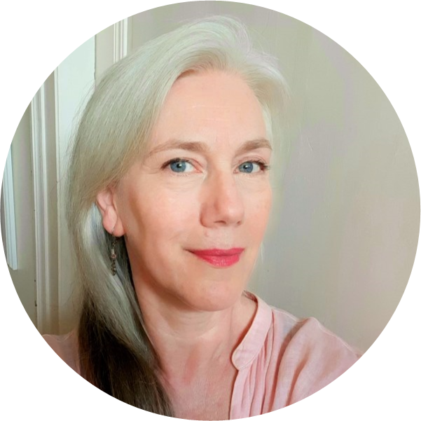 Elizabeth des Roches's avatar