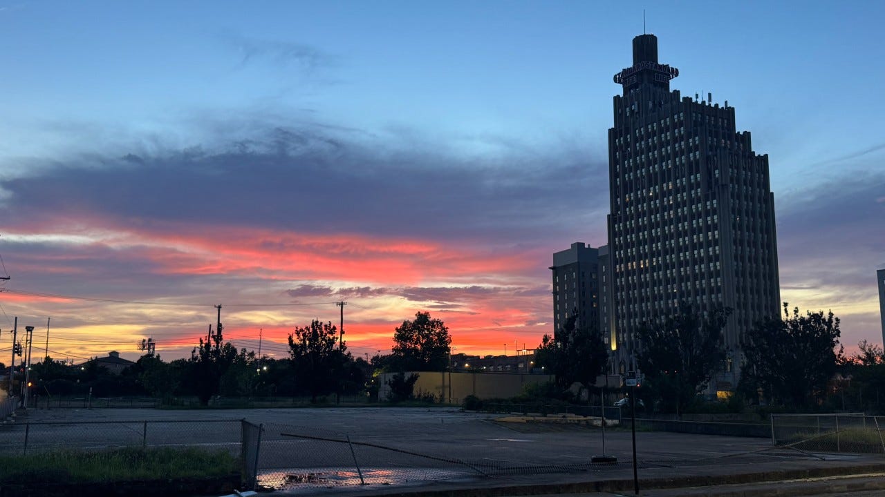 The Standard Life Building: Jackson, Mississippi