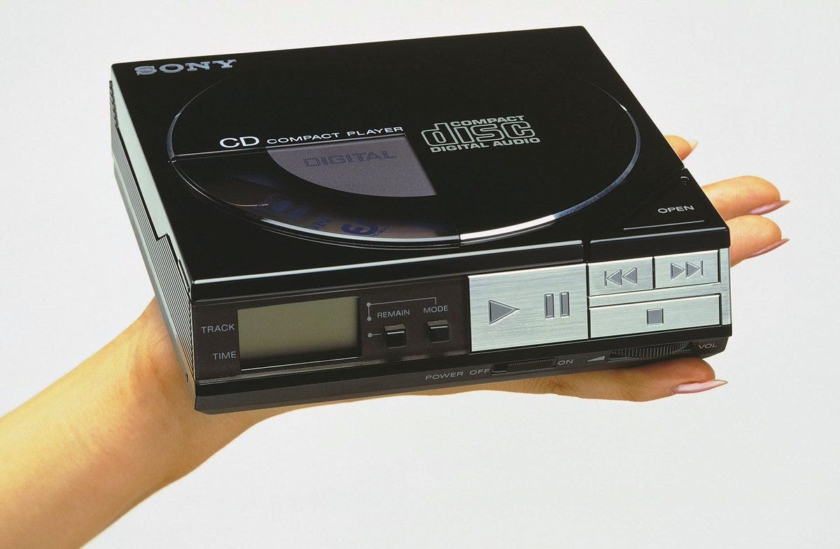 SONY　Discman D-20　CD COMPACT PLAYER Vintage Sony Discman D-20 CD Player With New Headphones