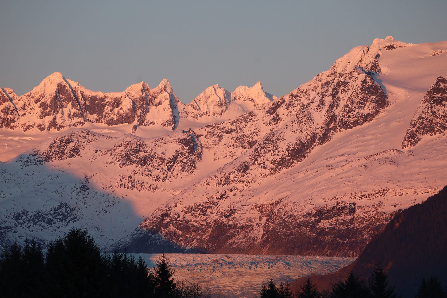Sunset lighting up Alaskan mountains